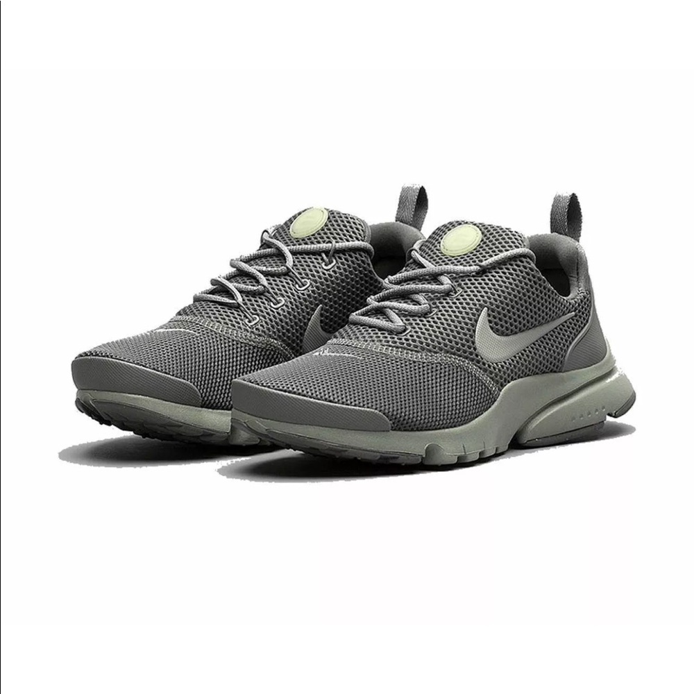 NIKE PRESTO FLY OLIVE GREEN WOMENS SHOES NWT - Picture 4 of 6